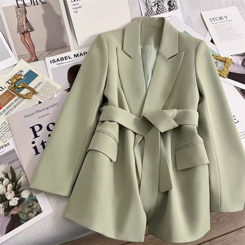 Chaqueta de traje en verde esmeralda con corbata, diseño nuevo de primavera 2026 para mujer, elegante y con estilo, estilo coreano, informal y adecuada para ir al trabajo. Verde esmeralda imagen 1