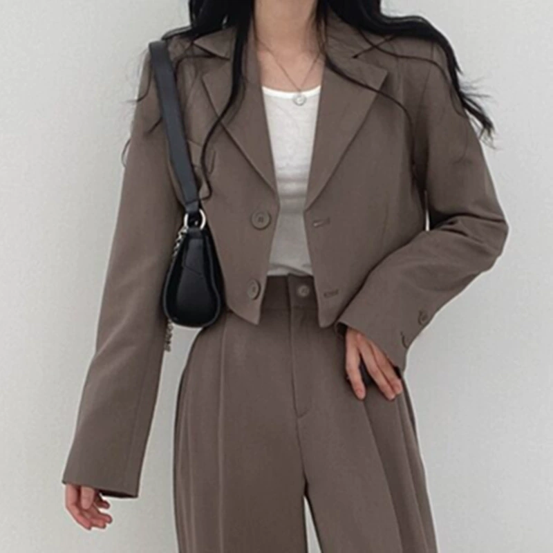 Blazer Caqui Primavera 2026 para Mujer, Diseño Elegante para Figuras Pequeñas, Conjunto de Traje Elegante para el Trabajo Traje de camello imagen 1