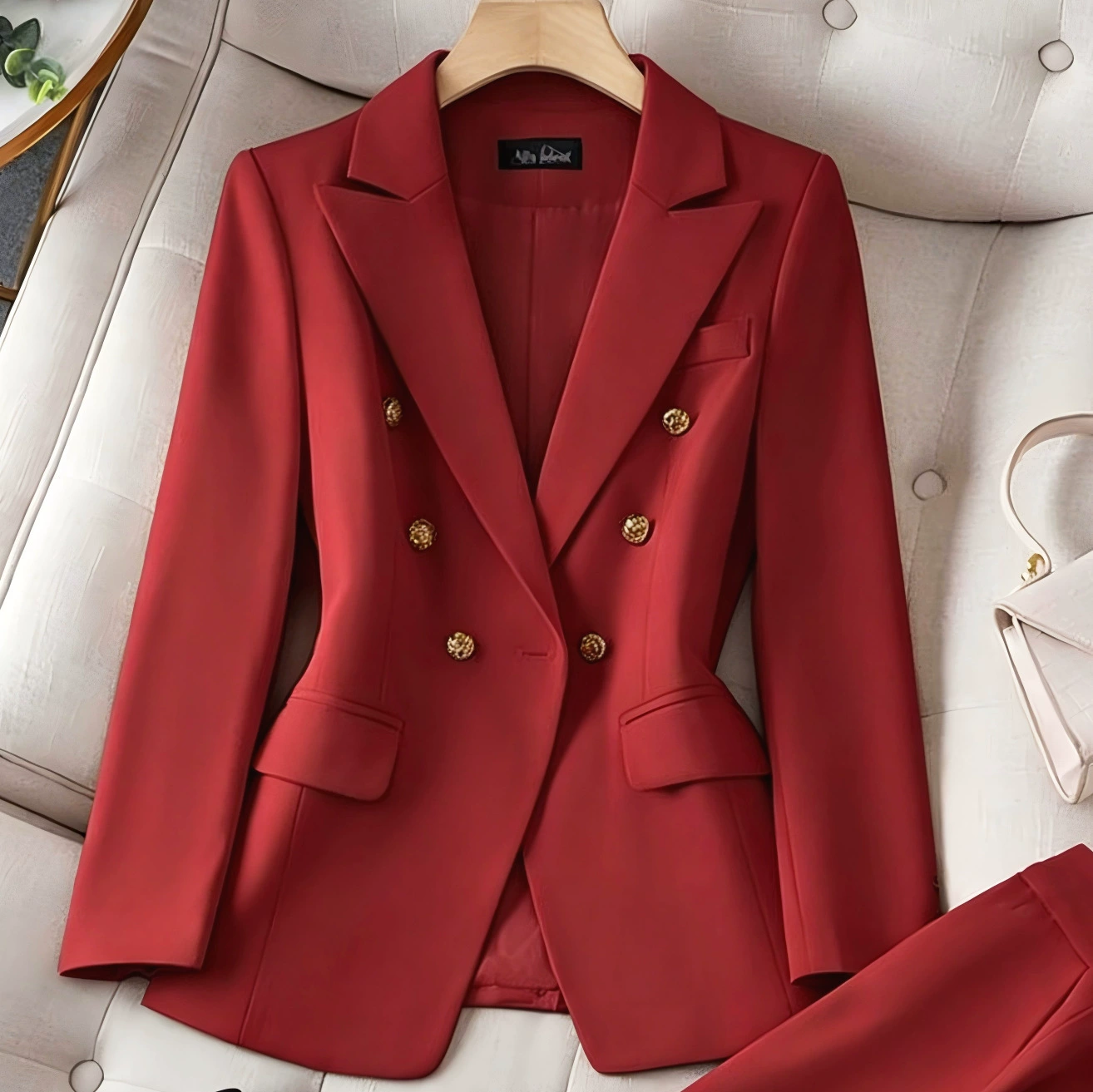 Conjunto profesional de blazer y pantalón para mujer - Traje de dos piezas premium, nueva colección Otoño 2026, chaqueta blazer slim fit para uso business casual. traje burdeos imagen 1