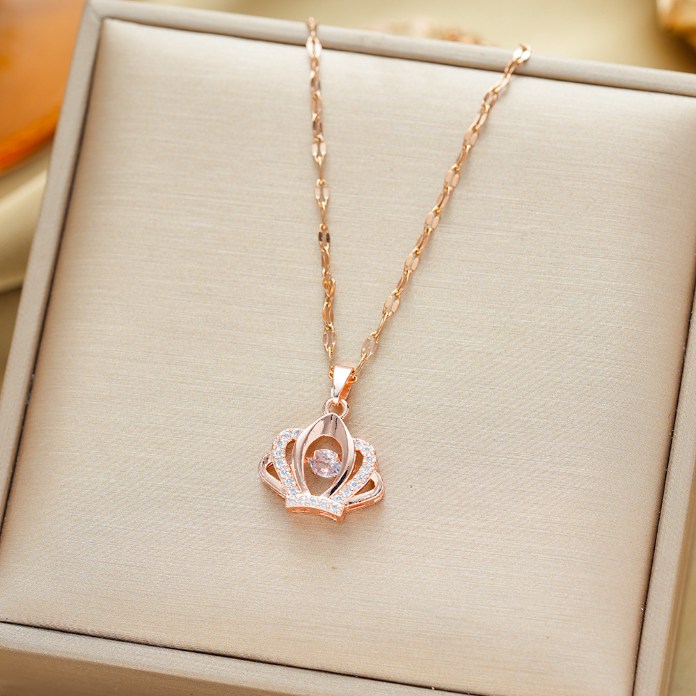 Collar de Acero de Titanio Personalizado con Micro Pavé de Lujo Ligero XL8150 Corona de Oro Rosa imagen 1