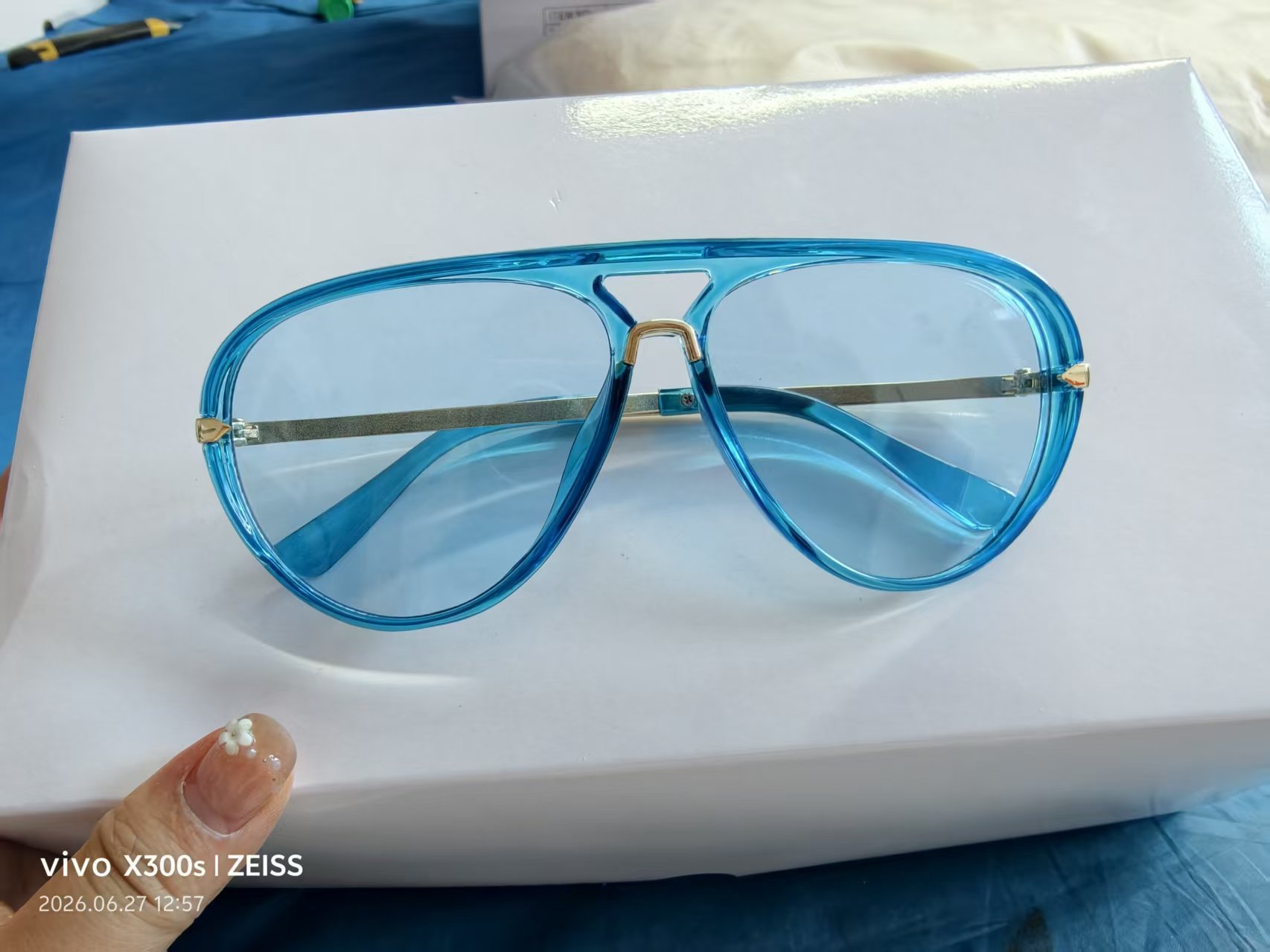 Gafas de Sol Retro Estilo Aviador Vintage - Montura Azul Profundo Lente Azul imagen 1