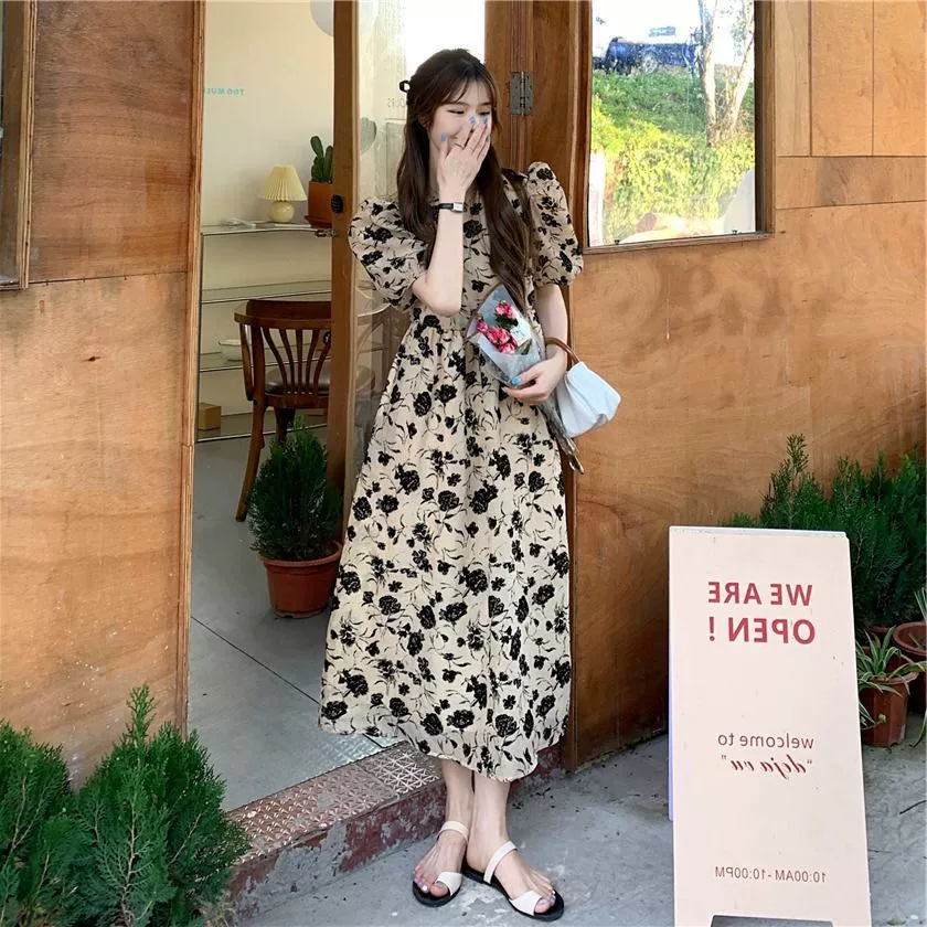 Vestido Midi de Moda Chic con Estampado Floral Retro Francés y Mangas Abullonadas - Nueva Colección de Verano para Mujer - Cintura Alta, Efecto Adelgazante, Versátil color imagen 1