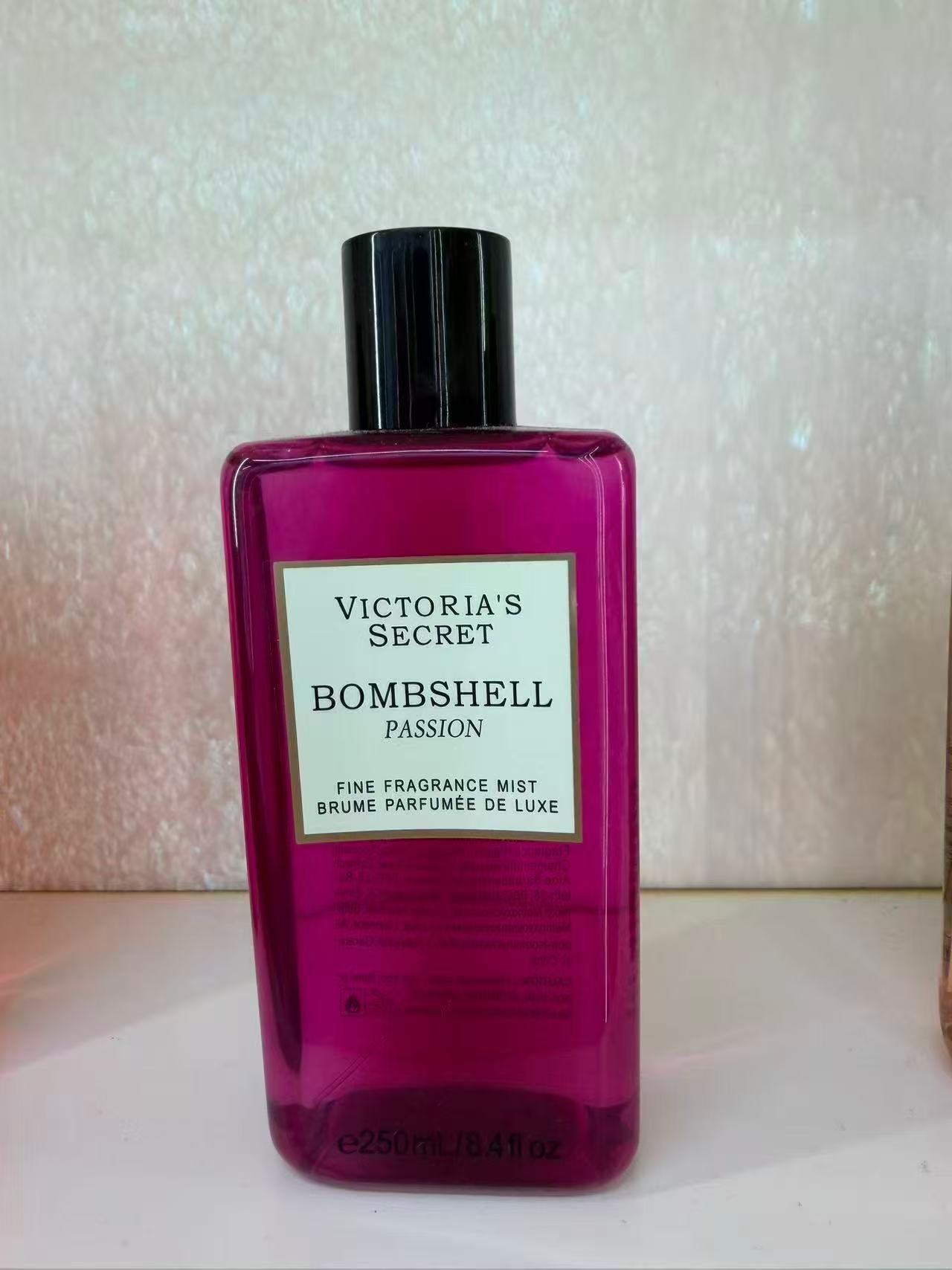 Perfume en spray Bombshell Sexy Girl de Victoria's Secret, 250 ml - Ref 003 imagen 1