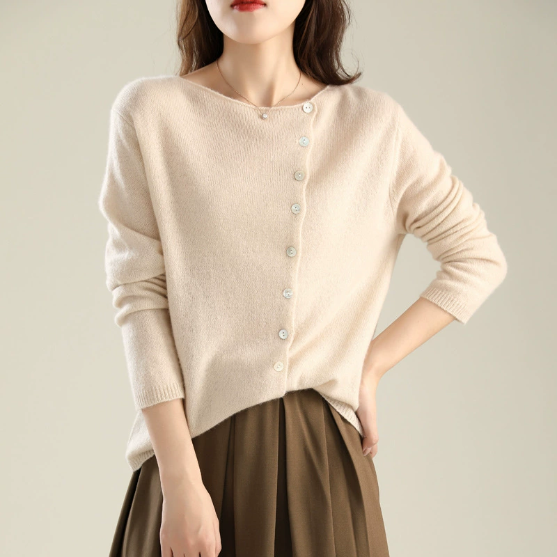 Cárdigan de diseño único para mujer, otoño 2024, de un solo botón, cuello redondo bajo, tejido fino, manga larga Beige imagen 1