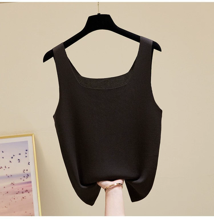 Camisola de seda helada para mujer, ideal como prenda interior para cubrir los costados del busto. También perfecta como prenda exterior. Elegante top sin mangas con cuello cuadrado en forma de "I", tejido de punto, ideal para el verano. Café oscuro imagen 1