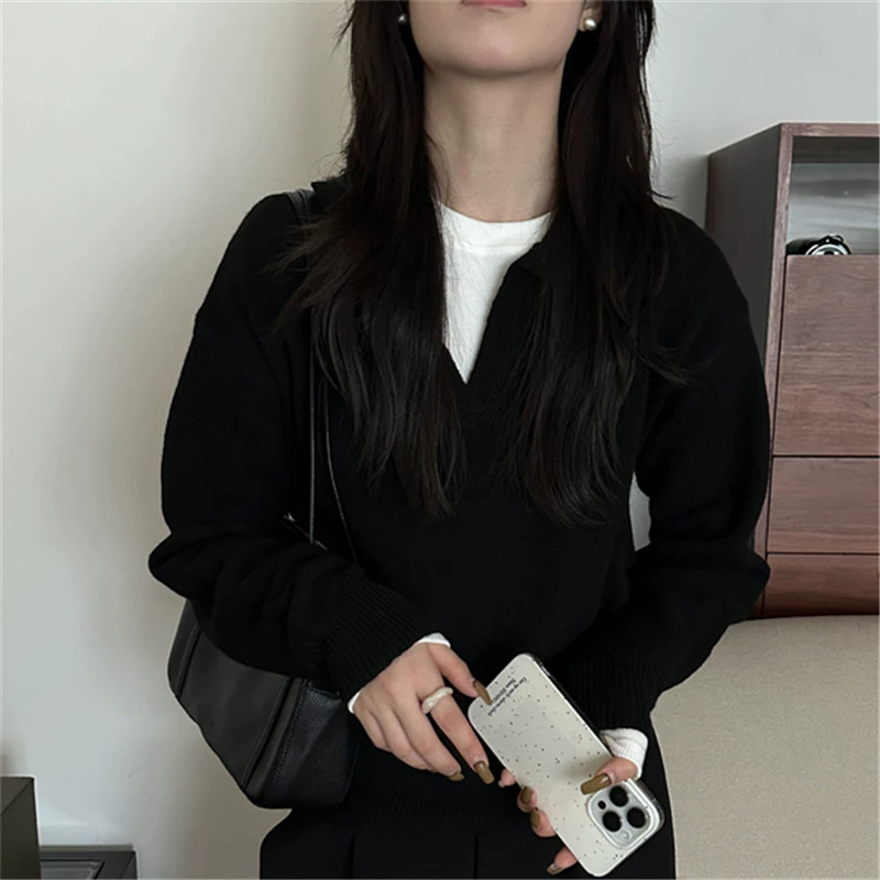 Suéter de punto con solapa gris para mujer, camisa de punto, otoño e invierno 2025, nueva llegada, estilo relajado, camisa polo, estilo coreano, tops negro imagen 1