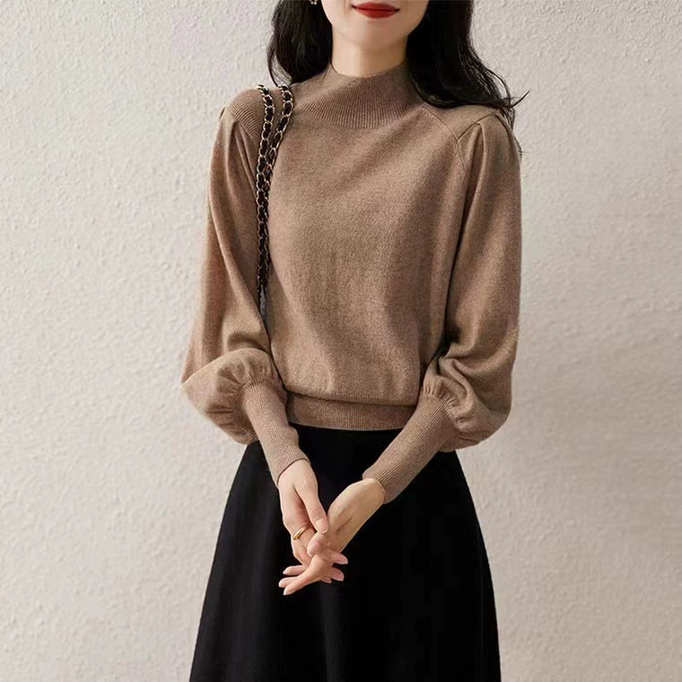 Suéter de punto de manga larga con cuello medio alto para mujer, nuevos colores 2024 en stock, otoño e invierno, multicolor, holgado, capa base de manga larga. Camello ligero imagen 1