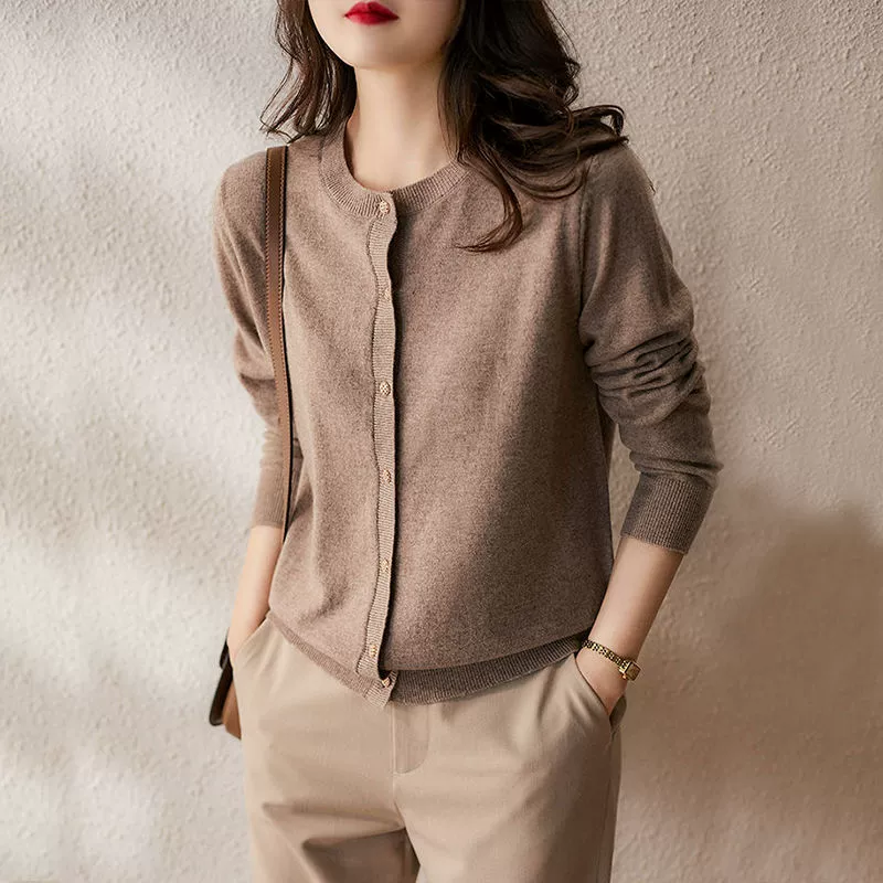 Cárdigan de punto con cuello redondo para mujer, otoño 2024, suéter tipo chal de manga larga, holgado y elegante para el trabajo y el día a día. Color DE LA Ola imagen 1