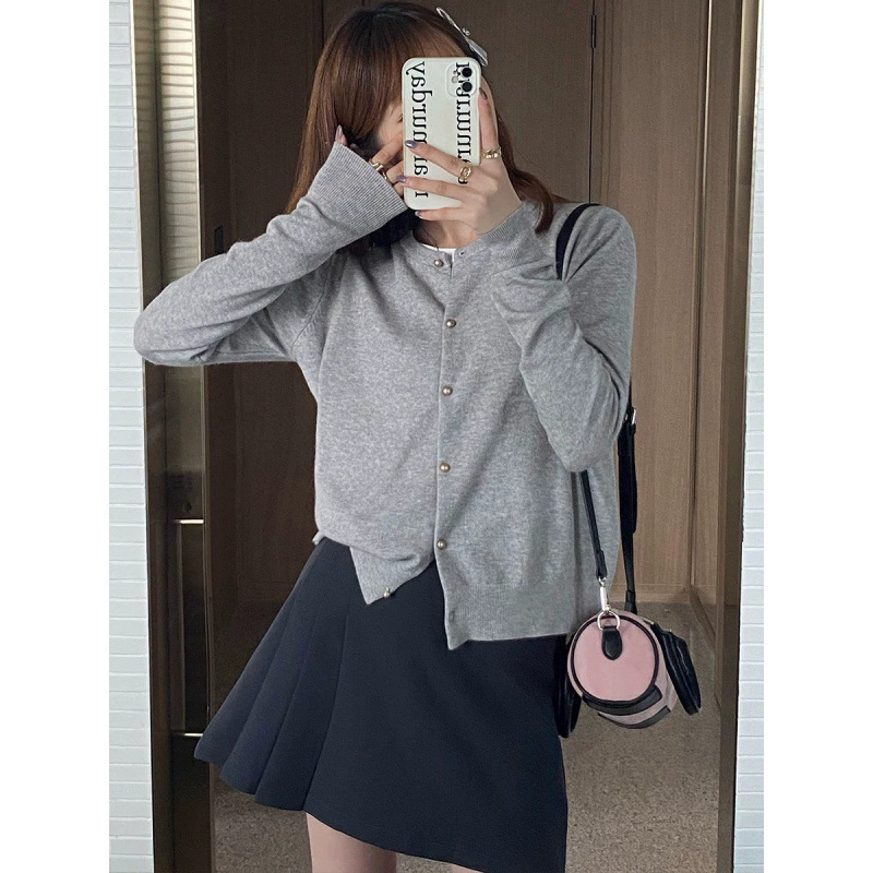 Cárdigan de punto gris para mujer 2024 - Prenda exterior de otoño, chaqueta suéter premium, top ligero de manga larga para principios de otoño gris imagen 1