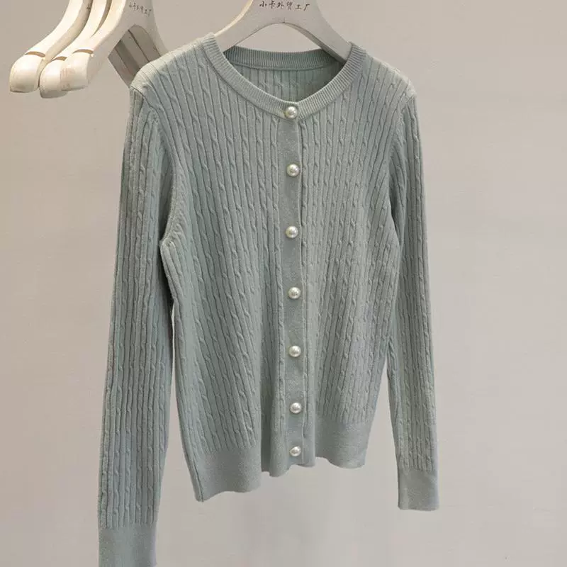 Cárdigan de punto trenzado de color liso estilo coreano premium - Nueva llegada de primavera para mujer, antiedad, top de manga larga de ajuste holgado verde imagen 1